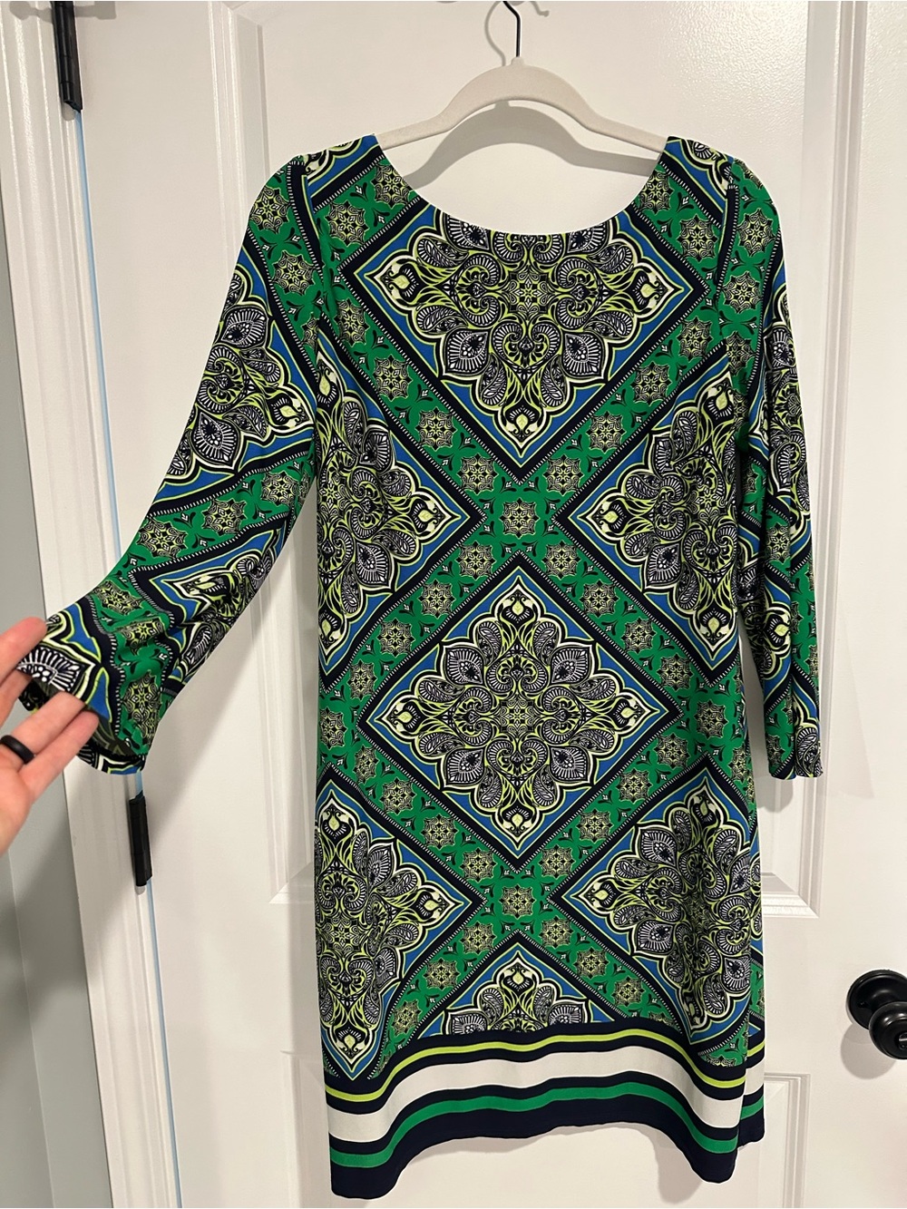 Vince Camuto Long-Sleeve Shift Dress